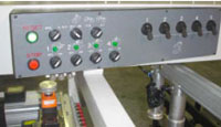 Полуавтоматический сверлильно-присадочный станок FL – 4L PLUS, панель пульта управления