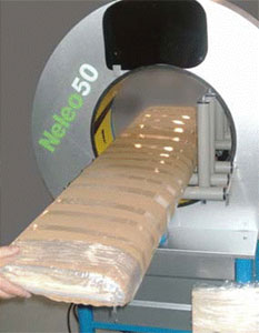 Примеры работы станка для упаковки в стрейч пленку Neleo 50